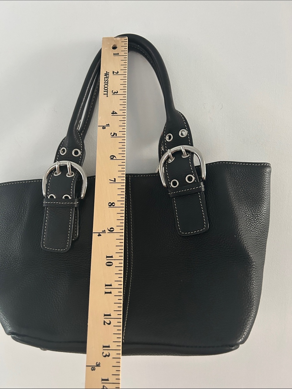 Tignanello Y2K Black Leather Shoulder Bag with Large Silver Buckles - Picture 9 of 13